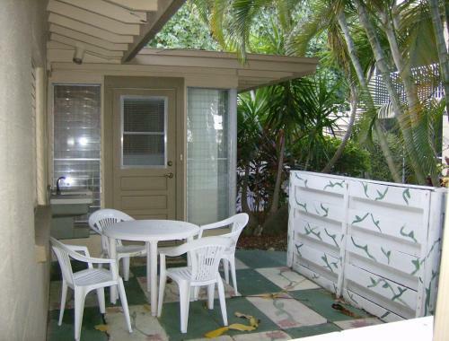 Posada Turtle Crawl Inn - Longboat Key
