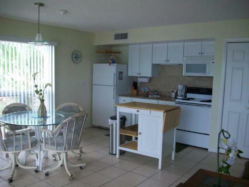 Posada Turtle Crawl Inn - Longboat Key