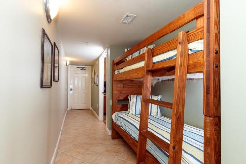 Apartamento Pelican Isle 214