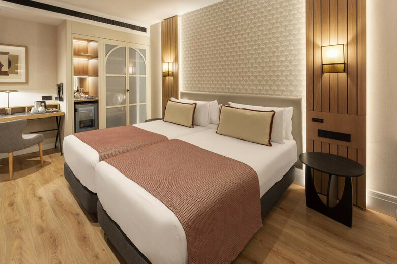 Catalonia Plaza Espa�a Hotel & Spa