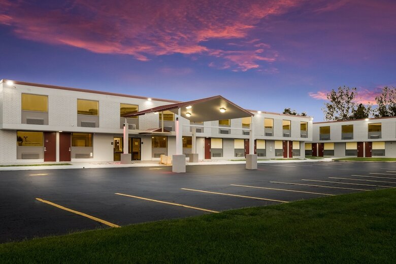 Hotel Econo Lodge Inn And Suites