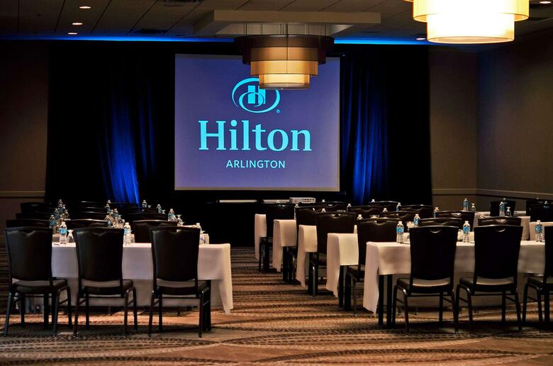 Hotel Hilton Arlington