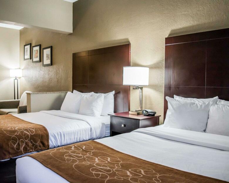 Hotel Comfort Suites