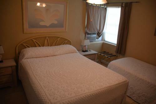 Oceanfront Sea Scape Motel