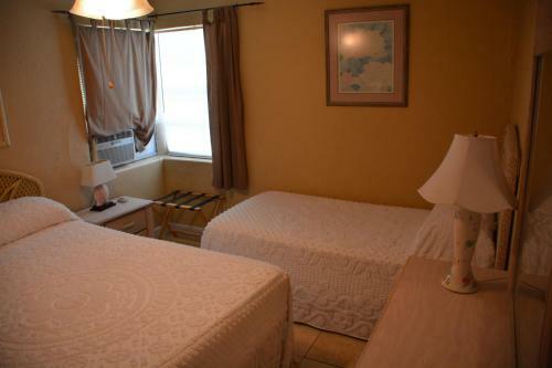Oceanfront Sea Scape Motel
