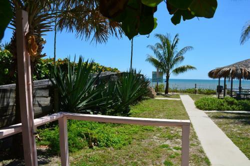 Oceanfront Sea Scape Motel