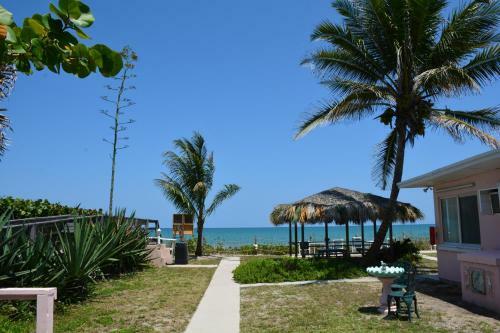 Oceanfront Sea Scape Motel