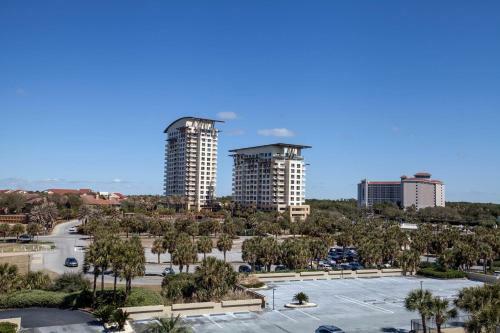 Hotel Luau Tower Two By Panhandle Getaways
