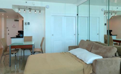 Castle Beach Club Apartments