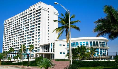 Castle Beach Club Apartments