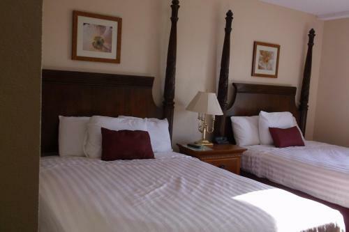 Hotel Days Inn & Suites By Wyndham Lake Okeechobee