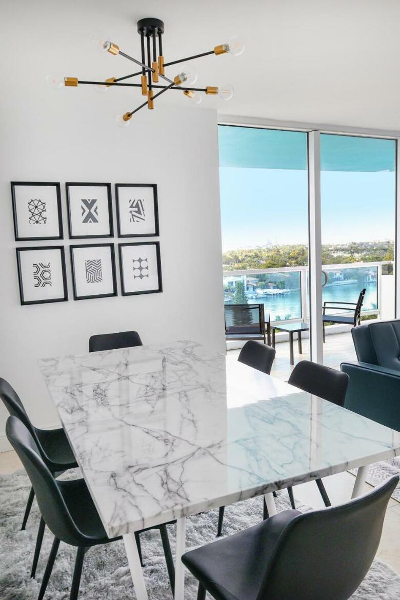 Apartamentos Seacoast Suites