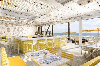 Hotel Eau Palm Beach Resort & Spa