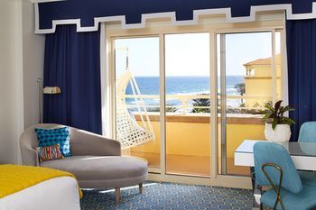 Hotel Eau Palm Beach Resort & Spa
