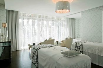 Hotel Eau Palm Beach Resort & Spa