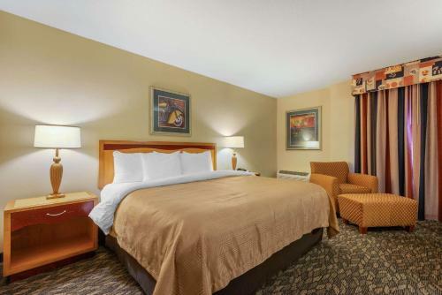 Hotel Clarion Inn Ormond Beach At Destination Daytona