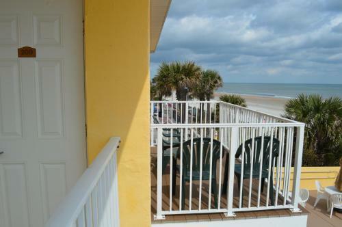 Motel Oceanfront Inn And Suites - Ormond
