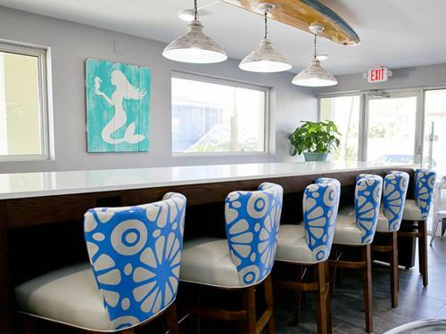 Surf & Sand Hotel