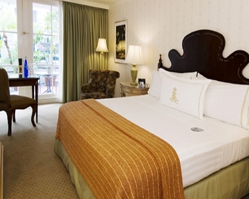 Royal Sonesta Hotel
