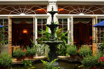 Royal Sonesta Hotel