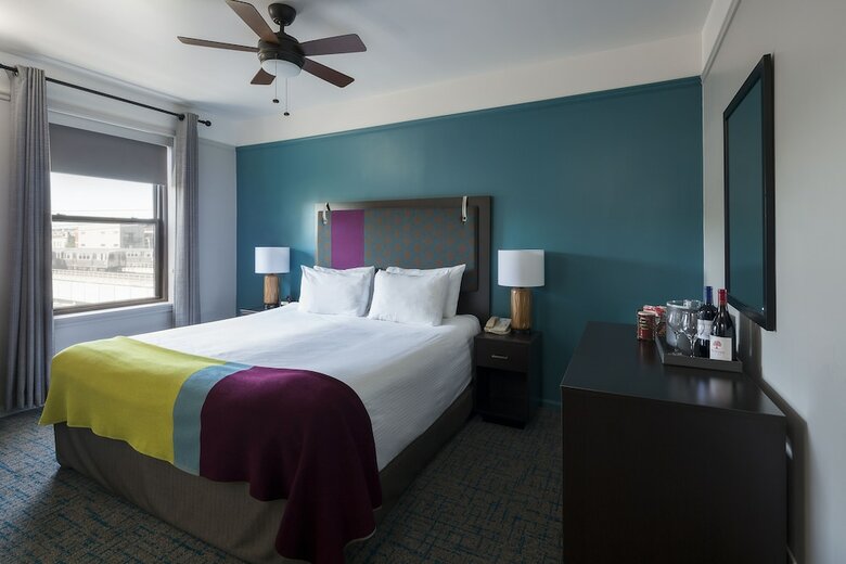 City Suites Hotel