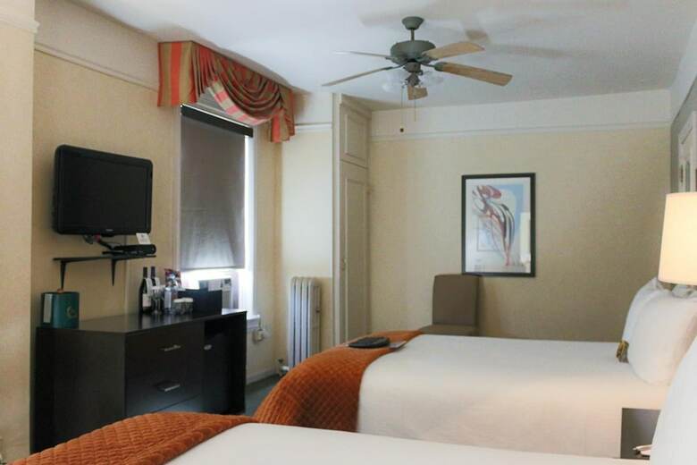 Willows Hotel