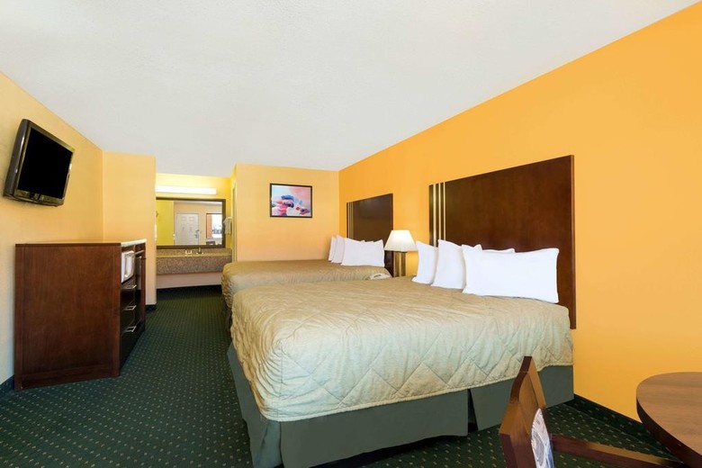 Ramada Inn Hotel Seaworld