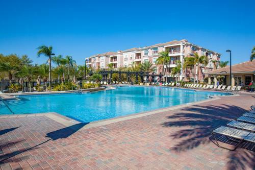 Villa Vista Cay Resort By Millenium Near Universal