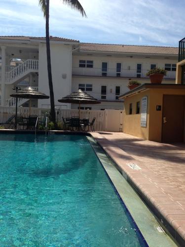 Hotel Surfsider Resort - A Timeshare Resort