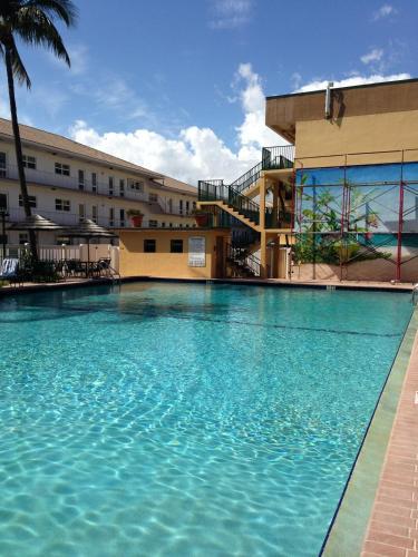 Hotel Surfsider Resort - A Timeshare Resort