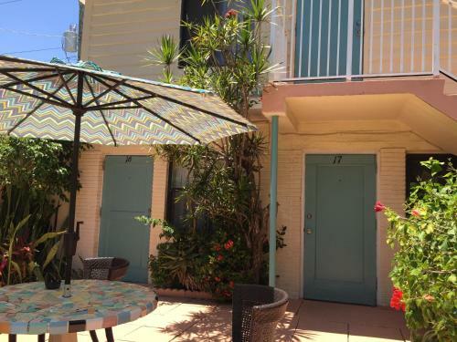 Sea Cove Motel