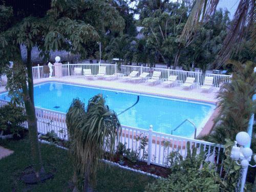 Sea Cove Motel