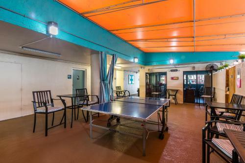 Hotel La Costa Beach Club