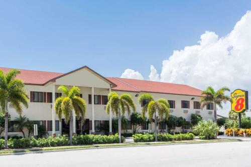 Hotel Super 8 Pompano Beach
