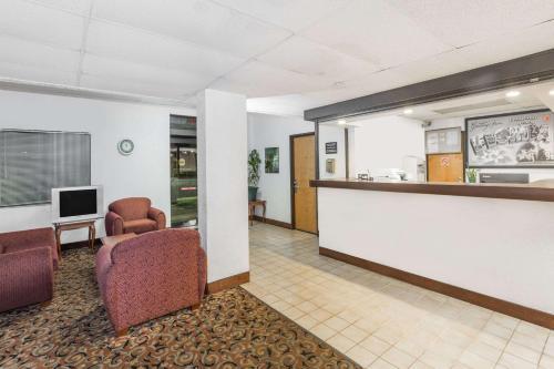 Hotel Super 8 Pompano Beach
