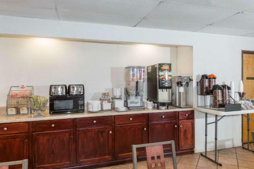 Hotel Super 8 Pompano Beach