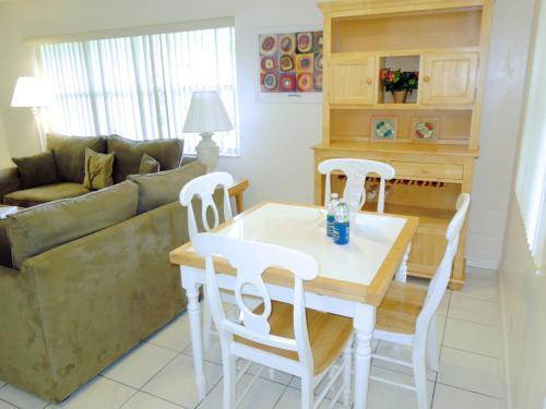 Apartamentos Pelican Place