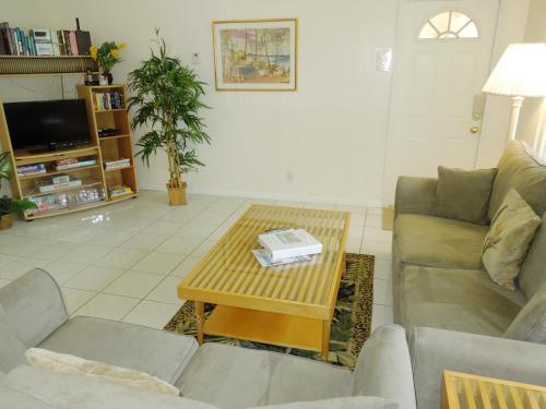 Apartamentos Pelican Place