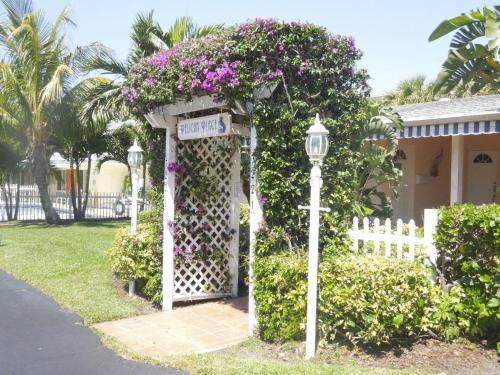 Apartamentos Pelican Place