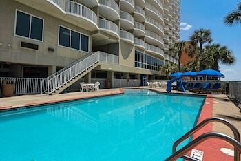 Hotel Legacy By The Sea