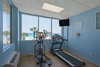Hotel Legacy By The Sea
