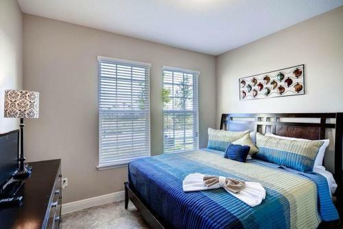 4329ac - Solterra Gated Resort
