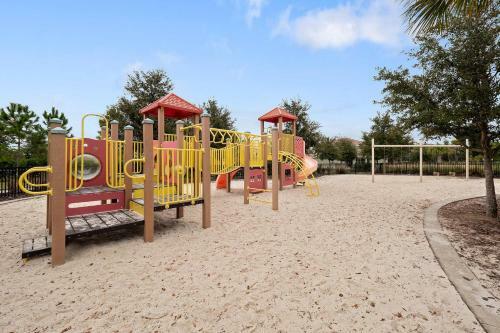 4329ac - Solterra Gated Resort