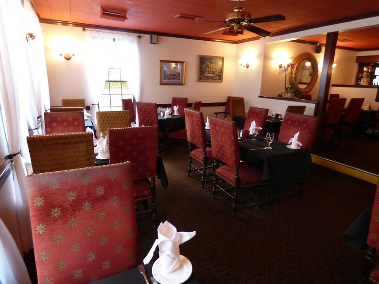 Bed & Breakfast Old City House Inn And Restaurant