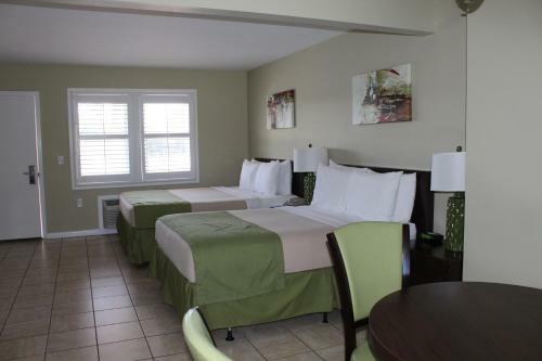 Motel Island Shores Inn