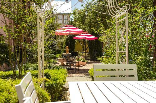 Casa De Solana Bed And Breakfast