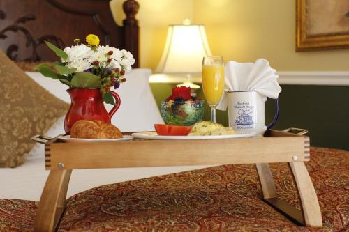 Bayfront Westcott House Bed & Breakfast
