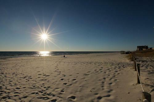 Hotel Moondrifter Beach Resort