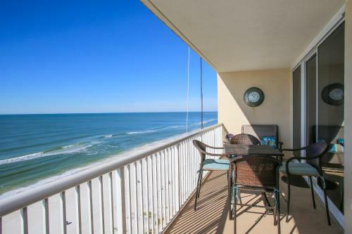 Hotel Majestic Tower One By Panhandle Getaways
