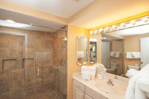 Hotel Coral Reef Resort By Panhandle Getaways